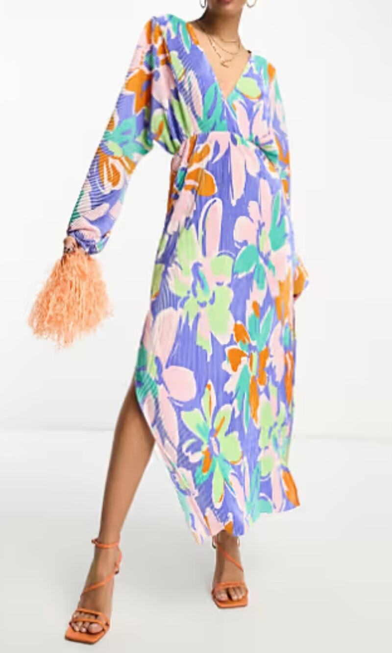Asos designs satin plisse pleated abstract floral maxi dress Size 8 Boho Glam